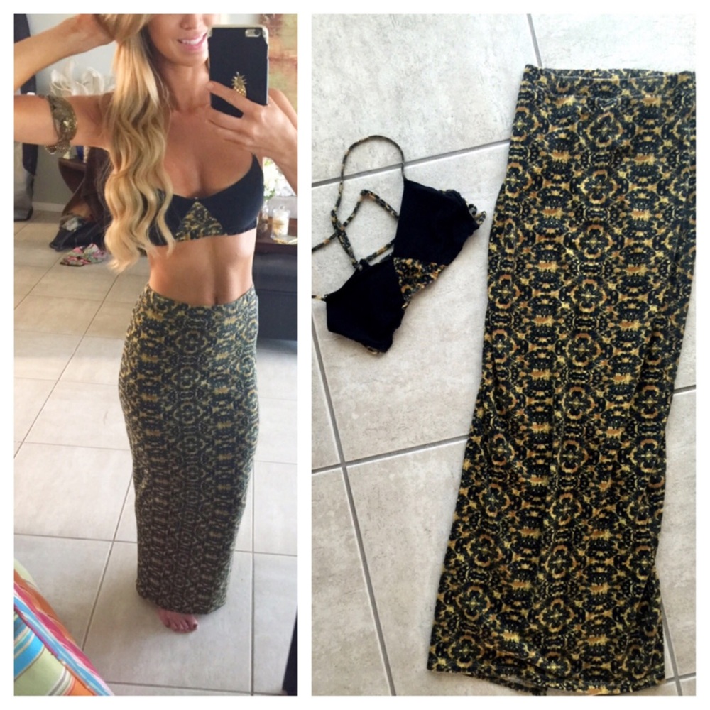 RVCA Black and Gold Patterned Maxi Skirt - Bralette set!
